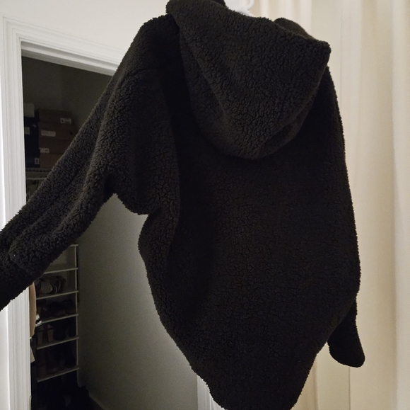 POPFLEX Black Teddy Jacket - Picture 11 of 12